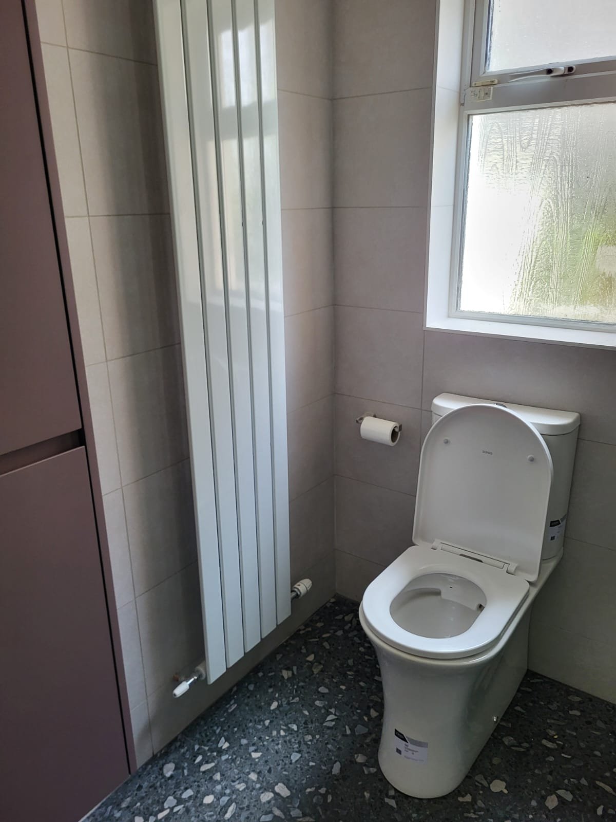 Bathroom with terrazzo flooring