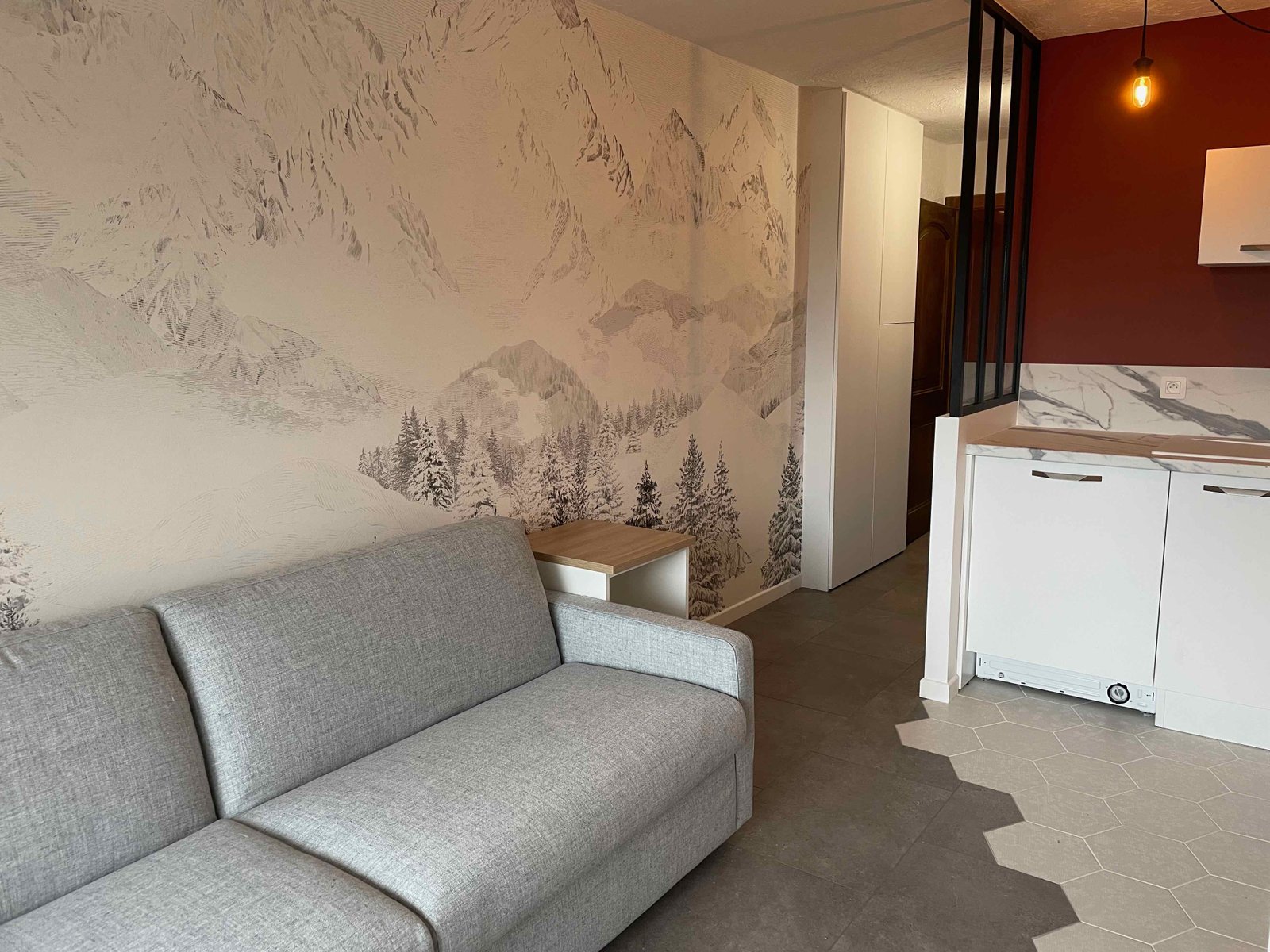 Rénovation complète d’un studio de 21 m² par LA BADINE