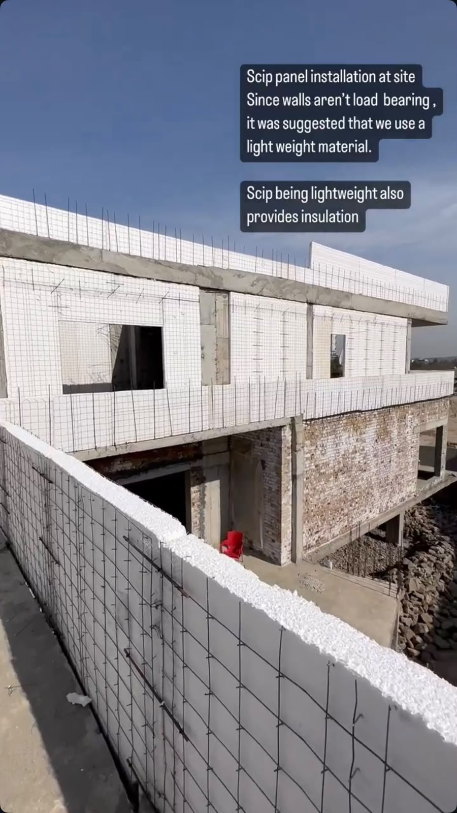 SCIP panel installation on the Gulberg farmhouse, with lightweight insulated walls