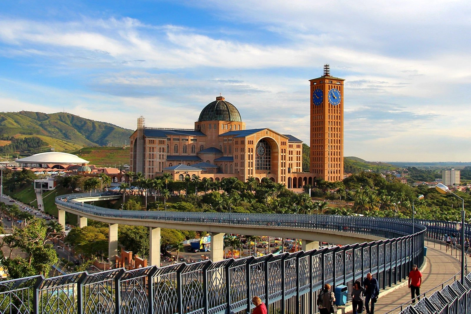 Imagem ilustrativa para a experiência de viagem: Aparecida do Norte