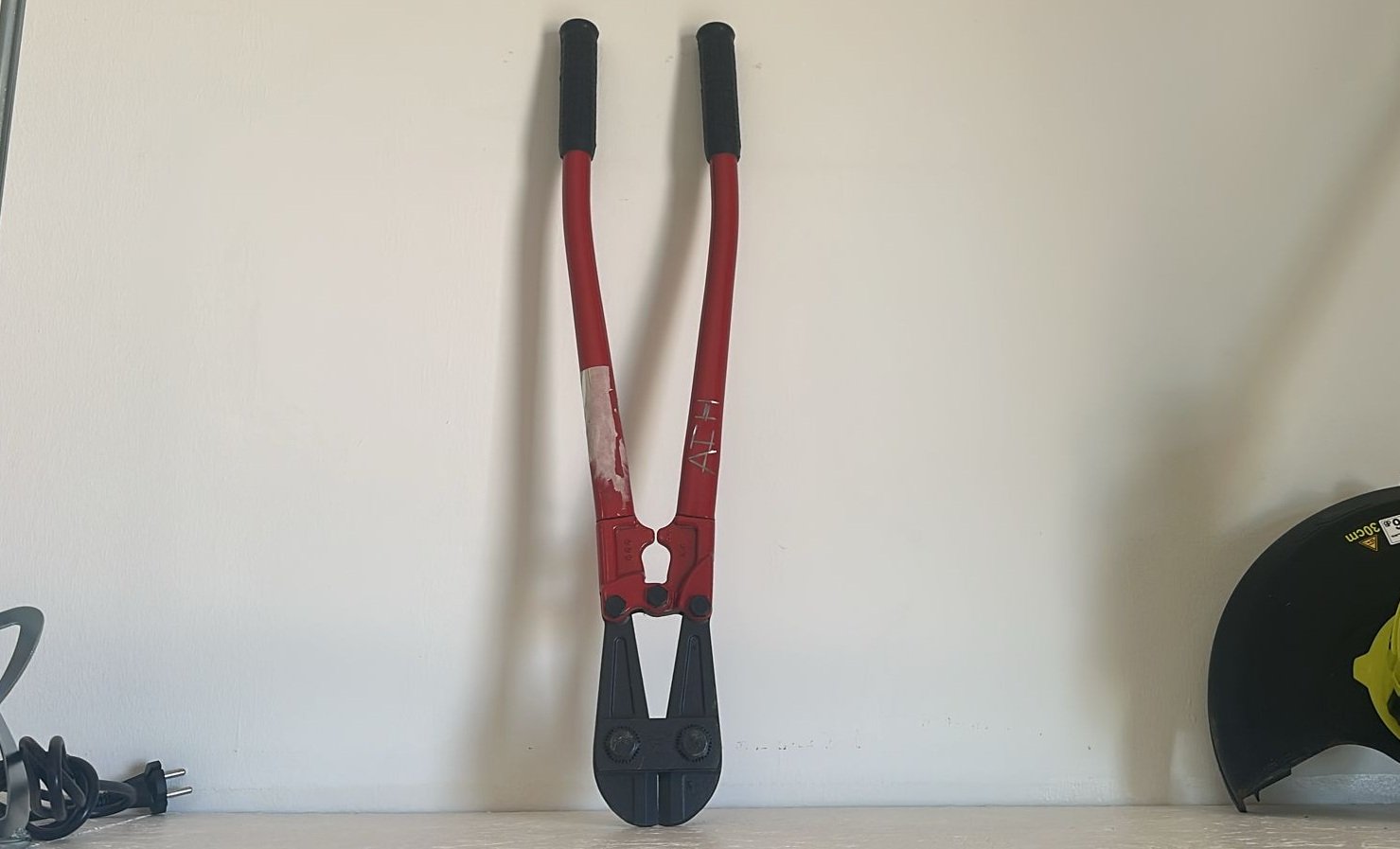 Bolt Croppers