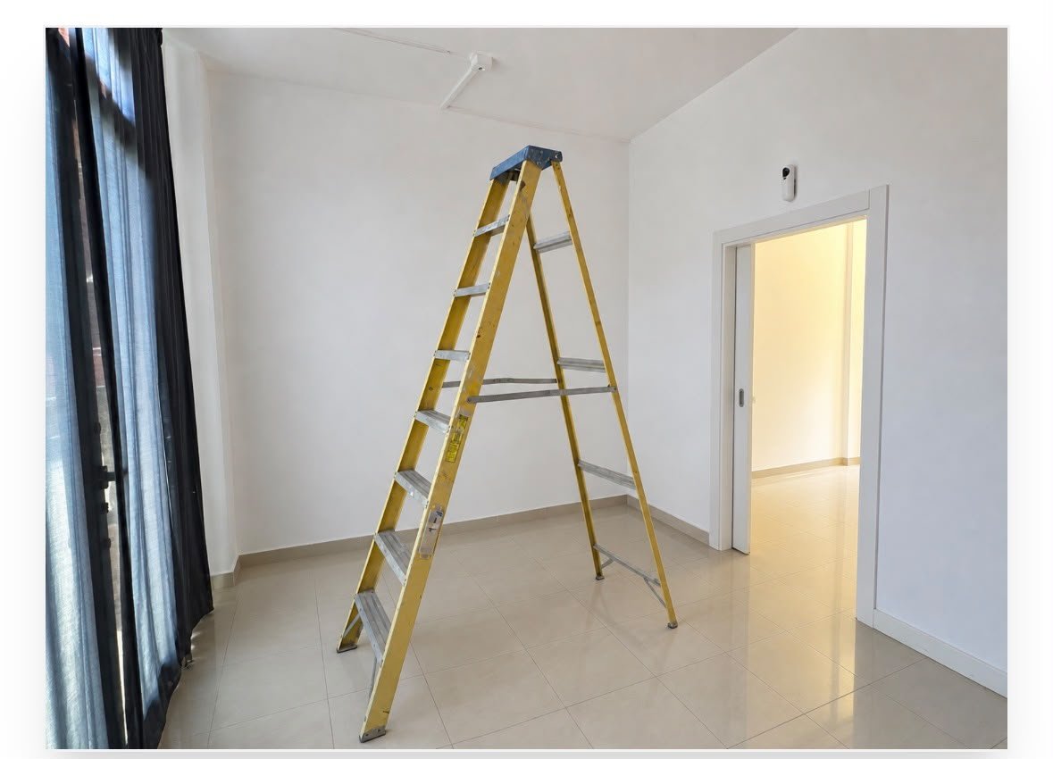 Step Ladder 2.4m