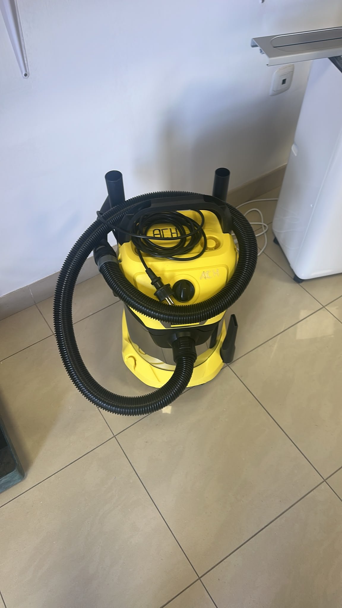 Vacuum Cleaner