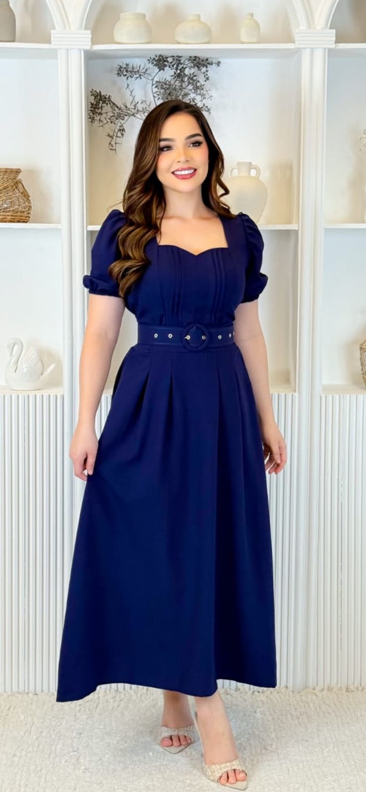 Vestido Midi Azul Marinho Elegância