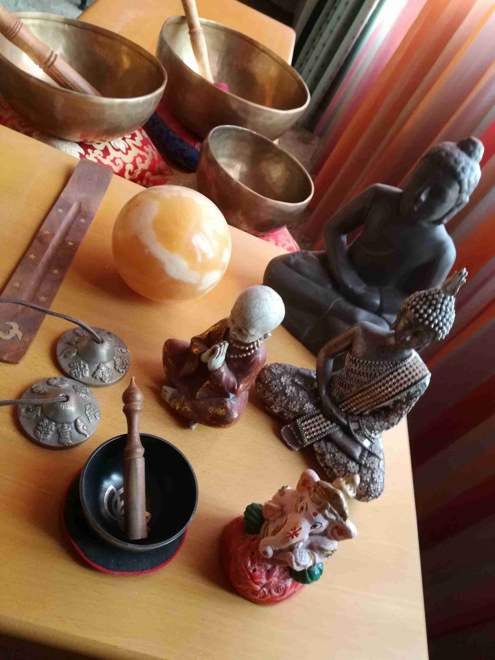 Jolanda, yogadocent en Reiki Master bij Atman in Beusichem