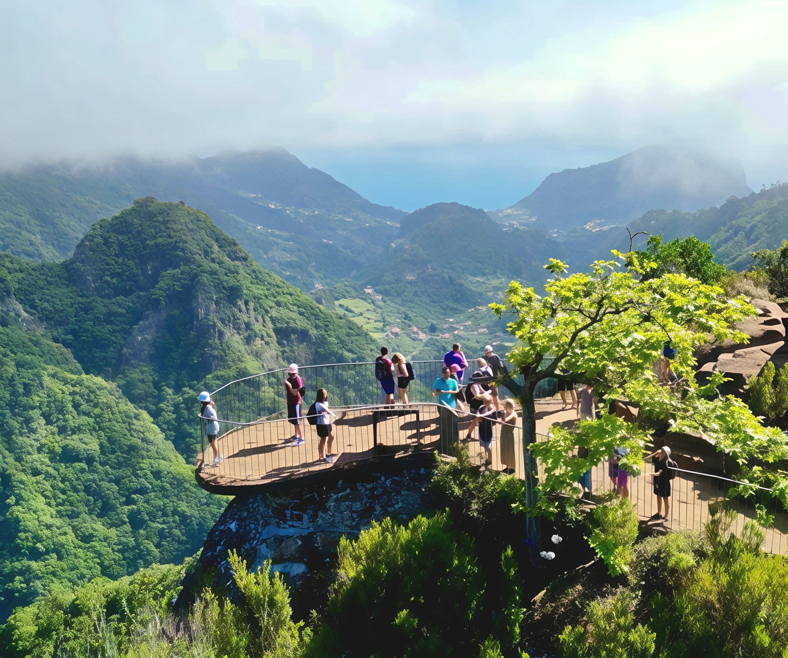 Mountain scenery and viewpoints in Madeira