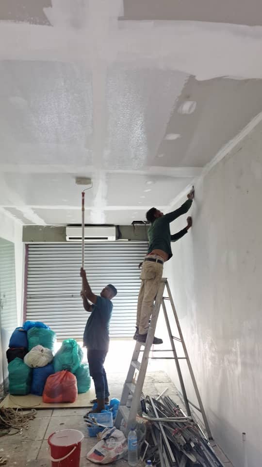 Before Arianaaz Karentsa Boutique — Ceiling Transformation