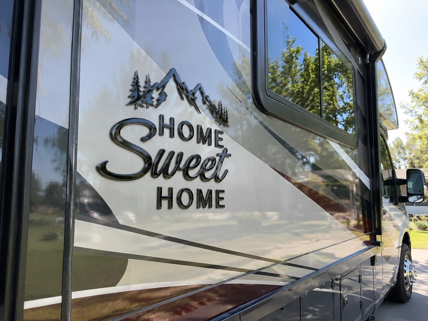 Custom RV lettering and branding