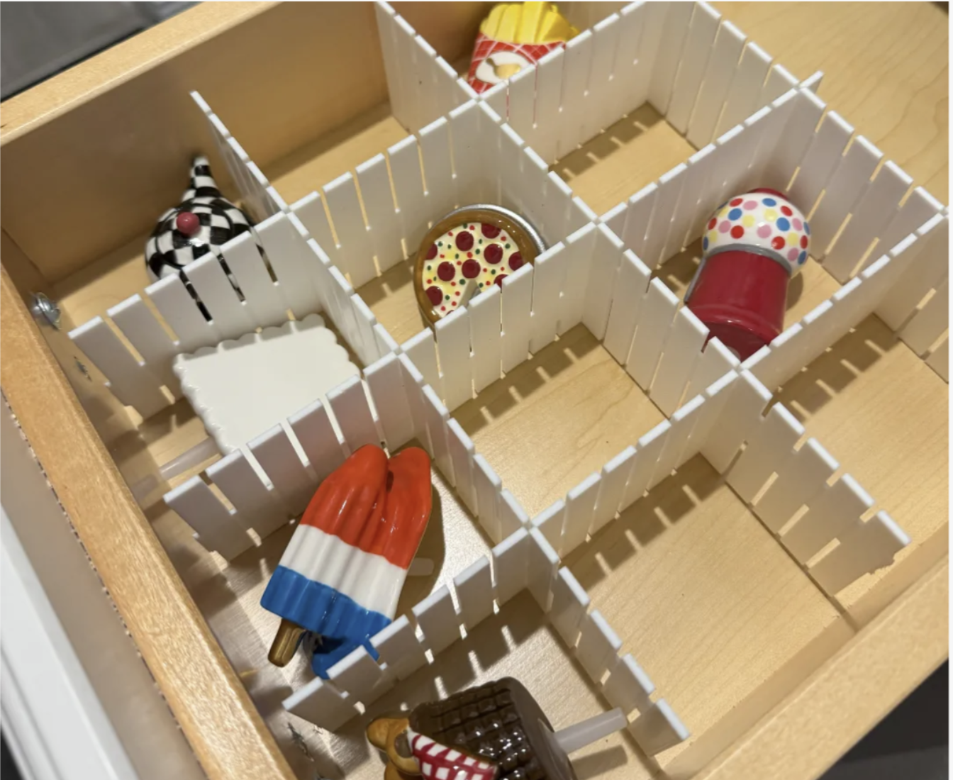 Expandable Drawer Divider Set β custom 3D printed in Dubai by RiaanPrintz
