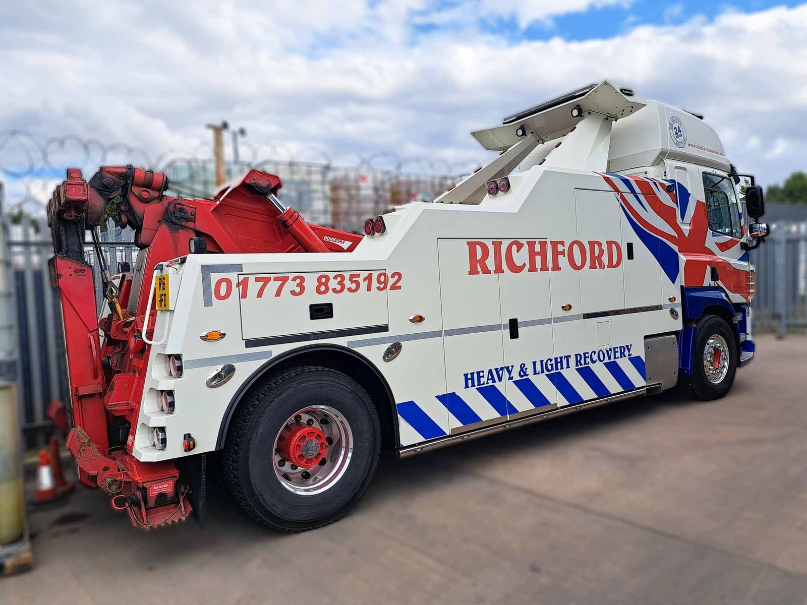 DAF 530 Sleeper Cab – 4x2 (2021) - Image 9