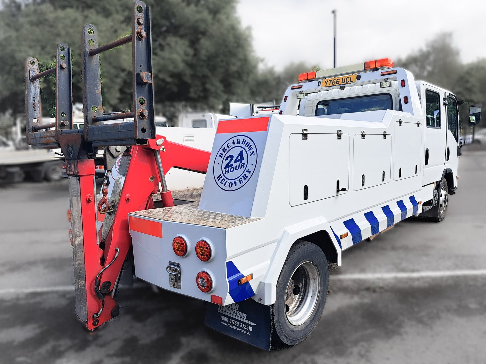 ISUZU N75 Crew Cab – 7.5 Tonne 4x2 - Image 6