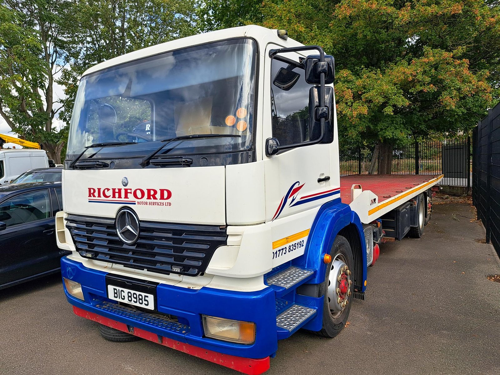 Mercedes Atego 2528 LL Day Cab – 6x2 Rear Steer (2003) - Image 2