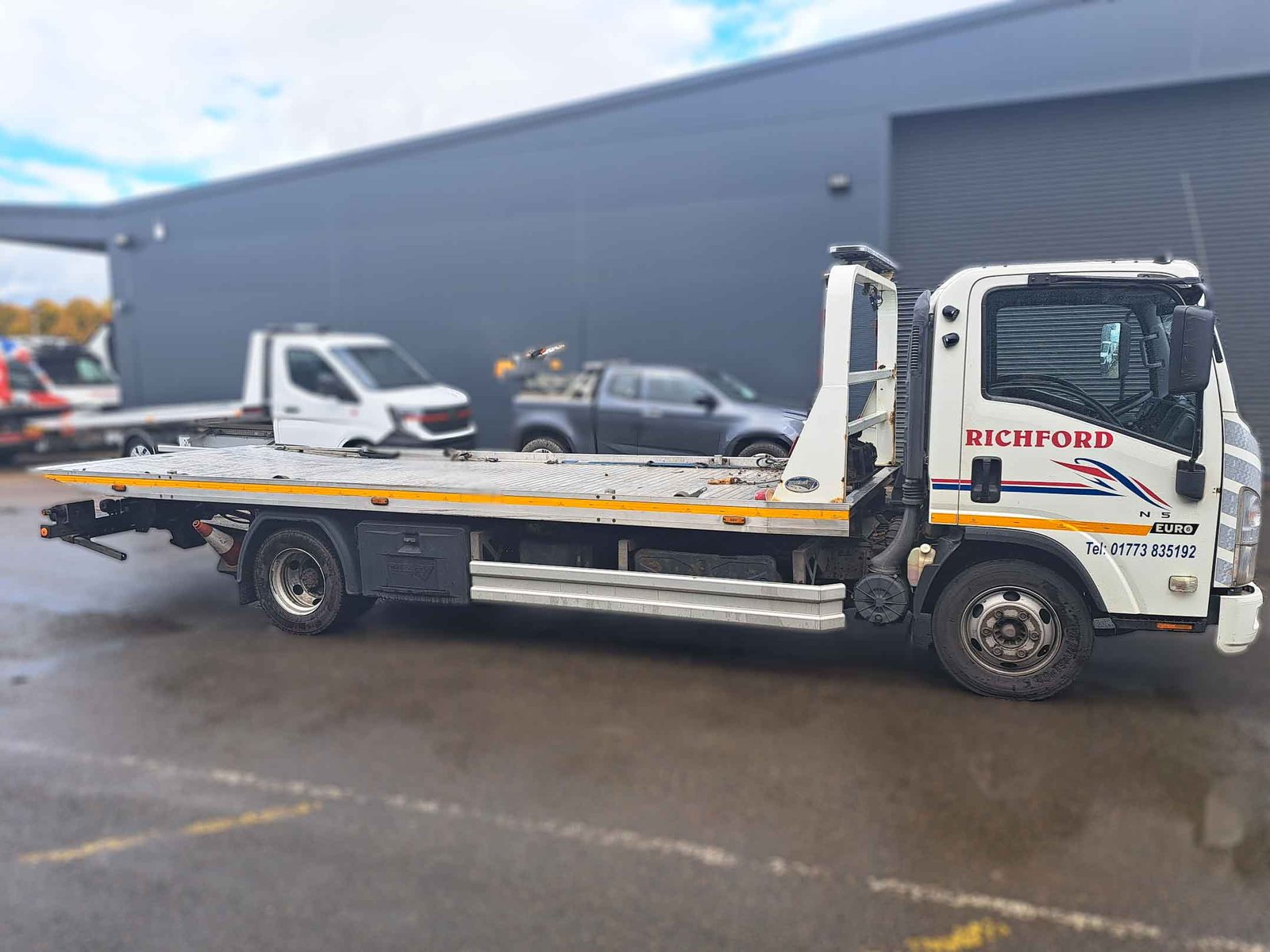 ISUZU N75-190 Day Cab (Choice of 2) - Image 7