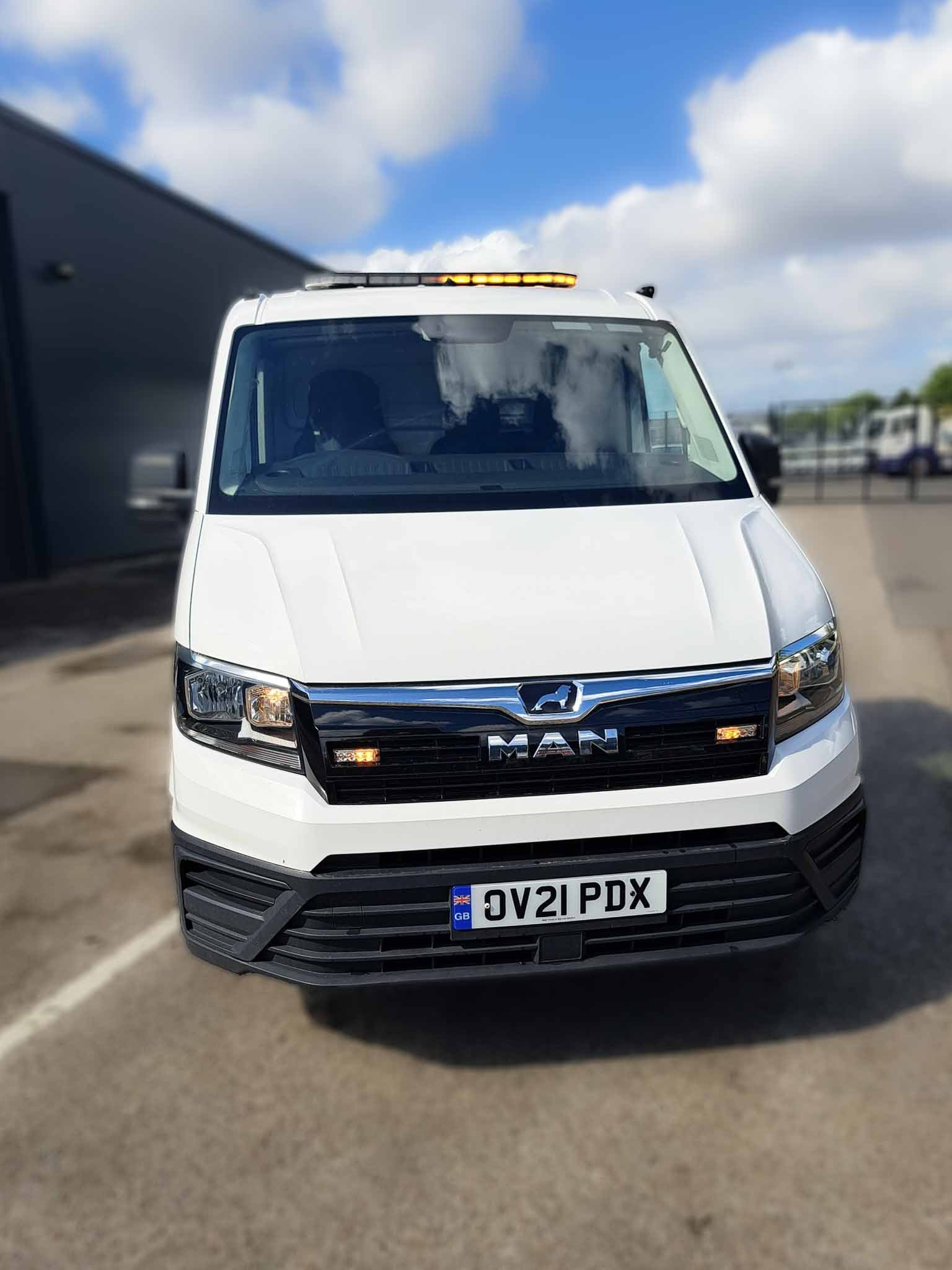 MAN TGE 3-140 Day Cab (3.5 Tonne) - OV21 PDX - Image 1