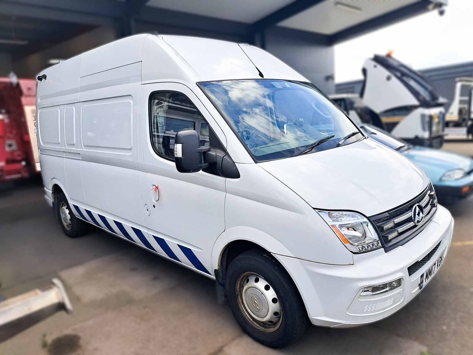 LDV MAXUS V80 Service Van - Image 5