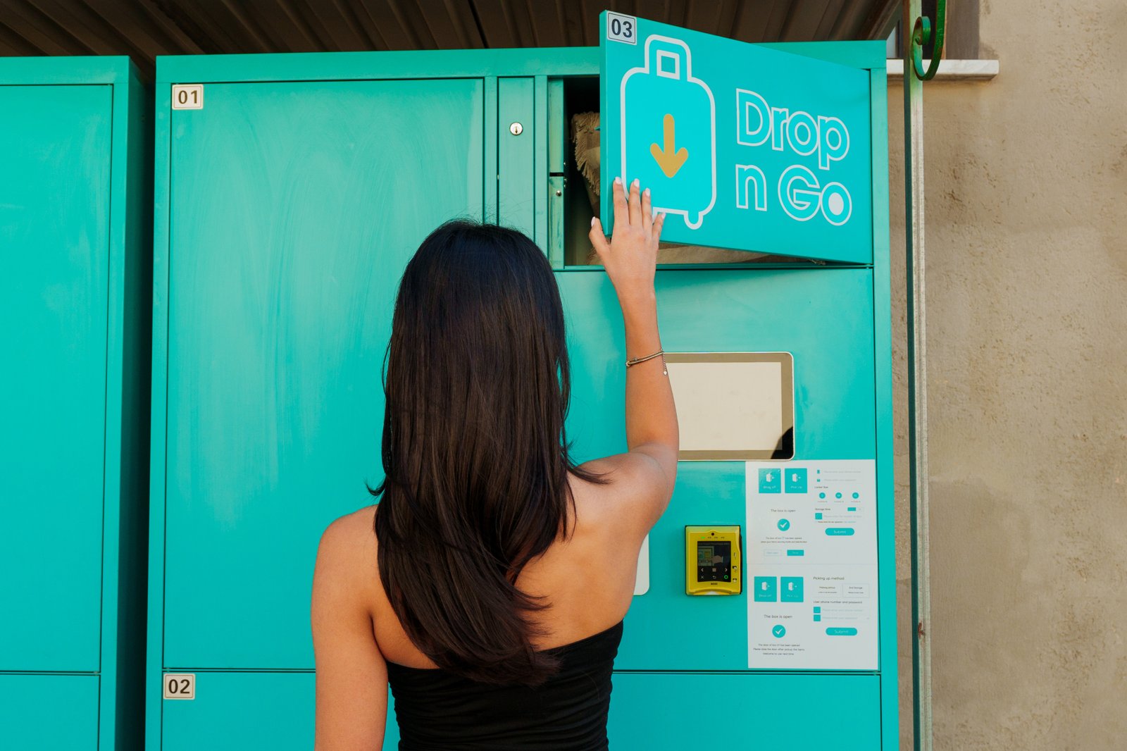 Drop n Go Lockers – 24/7 Luggage Storage in Ayia Napa
