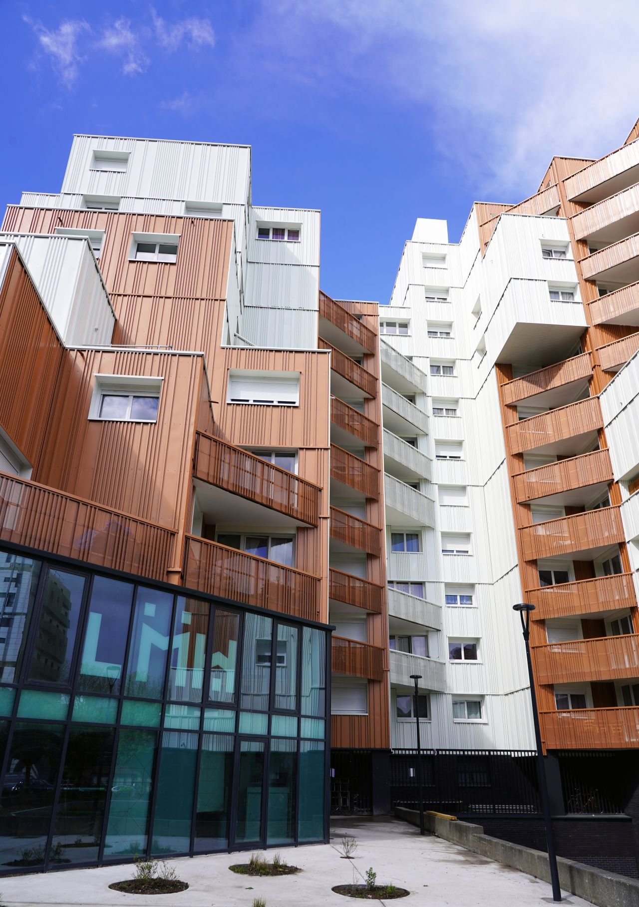 Réhabilitation de 341 logements collectifs - image 1