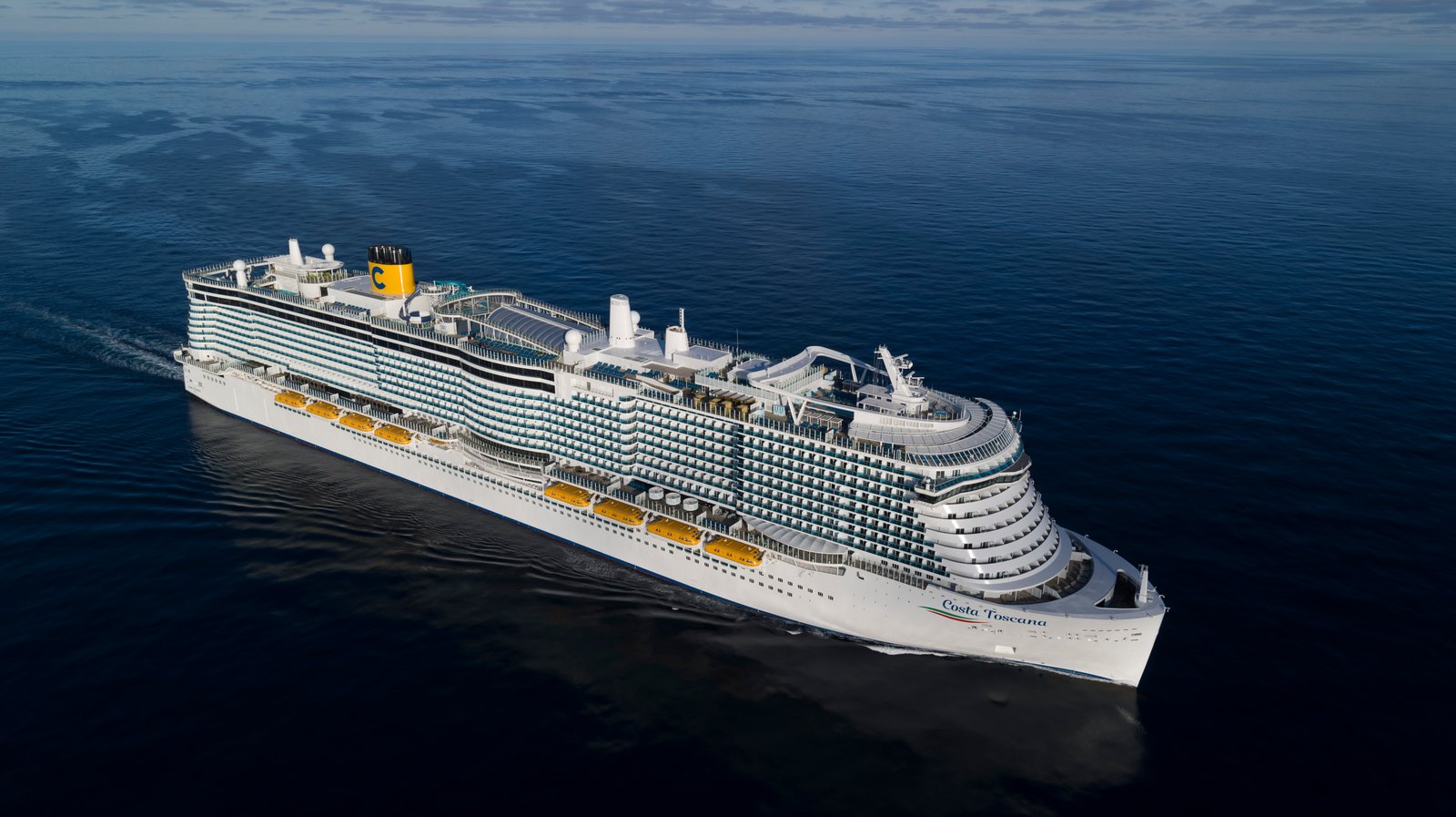 Kreuzfahrtschiff auf dem Meer