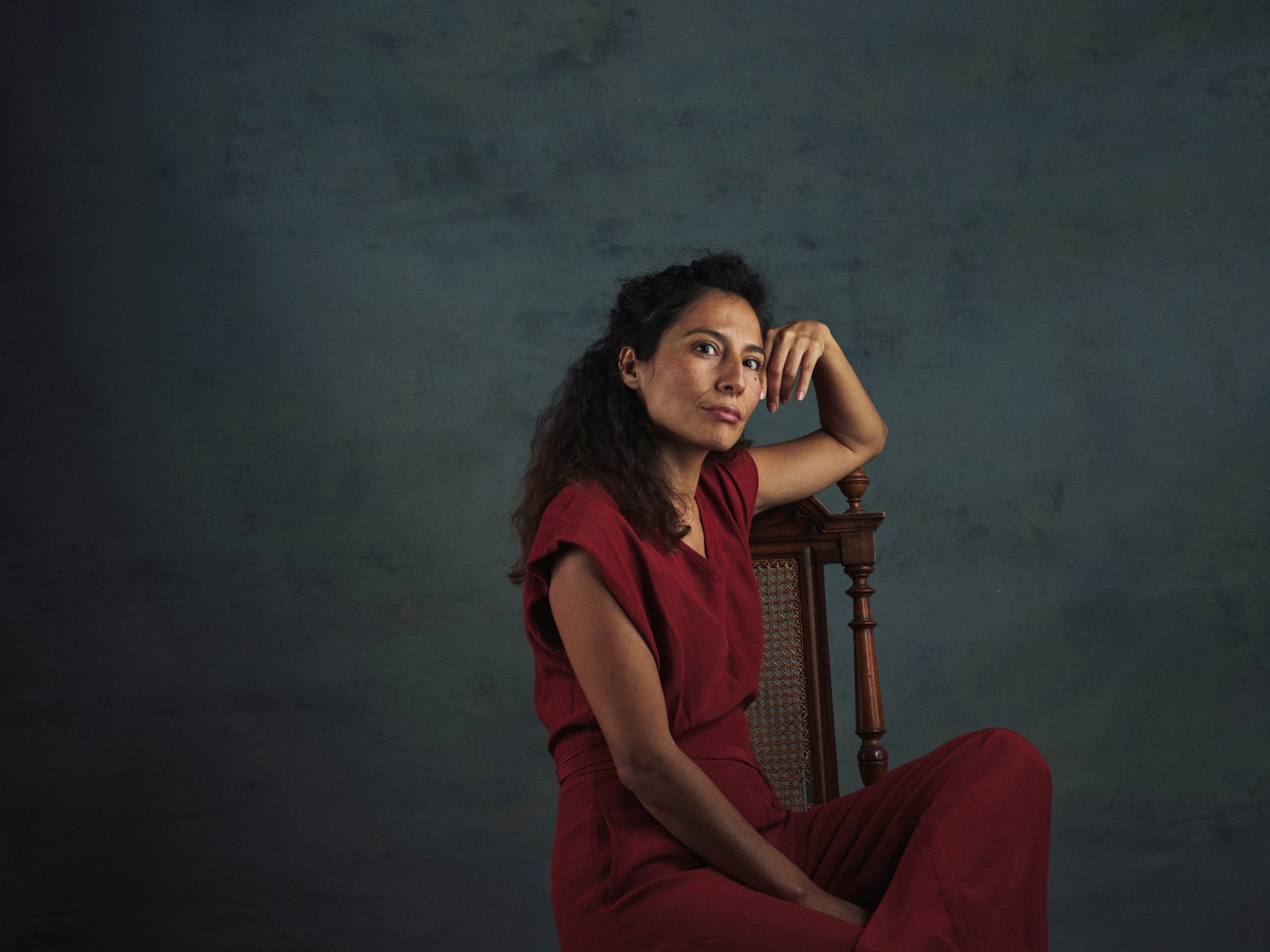 Porträt von Debora Vilchez, Sängerin & Percussion
