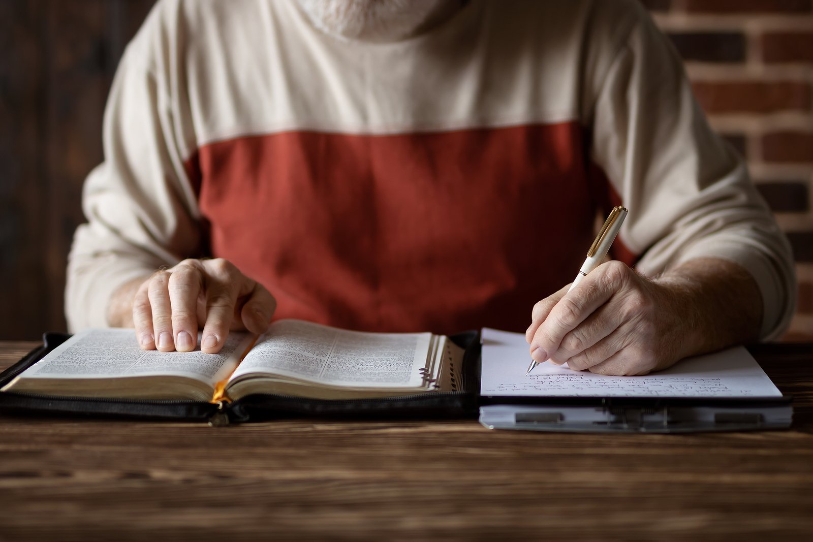 5 Signs Your Sermon Prep Process Is Broken, and How to Fix It