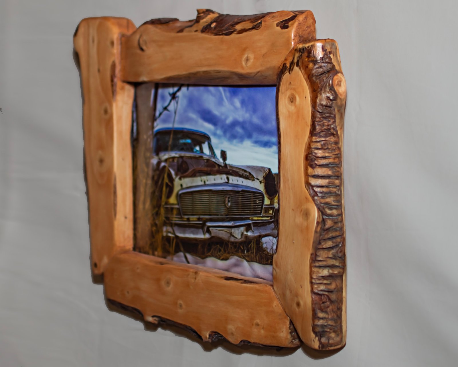 Blonde wood frame