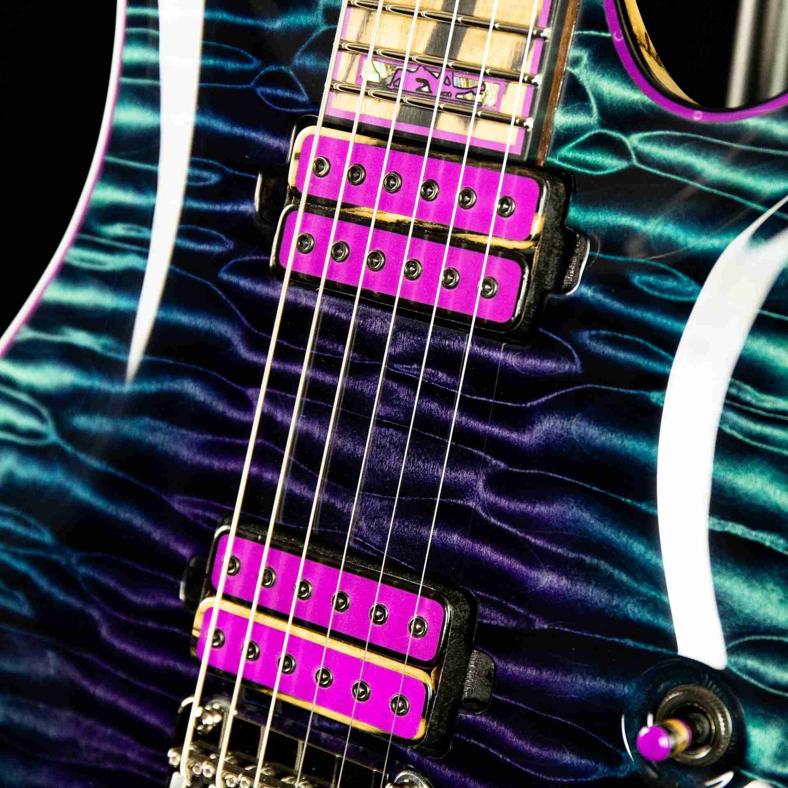 Galaxy Burst! This blue to purple fade is just cosmic. What name would you give this finish? #VikGuitars #CustomGuitar #GuitarArt #QuiltedMaple #Nebula