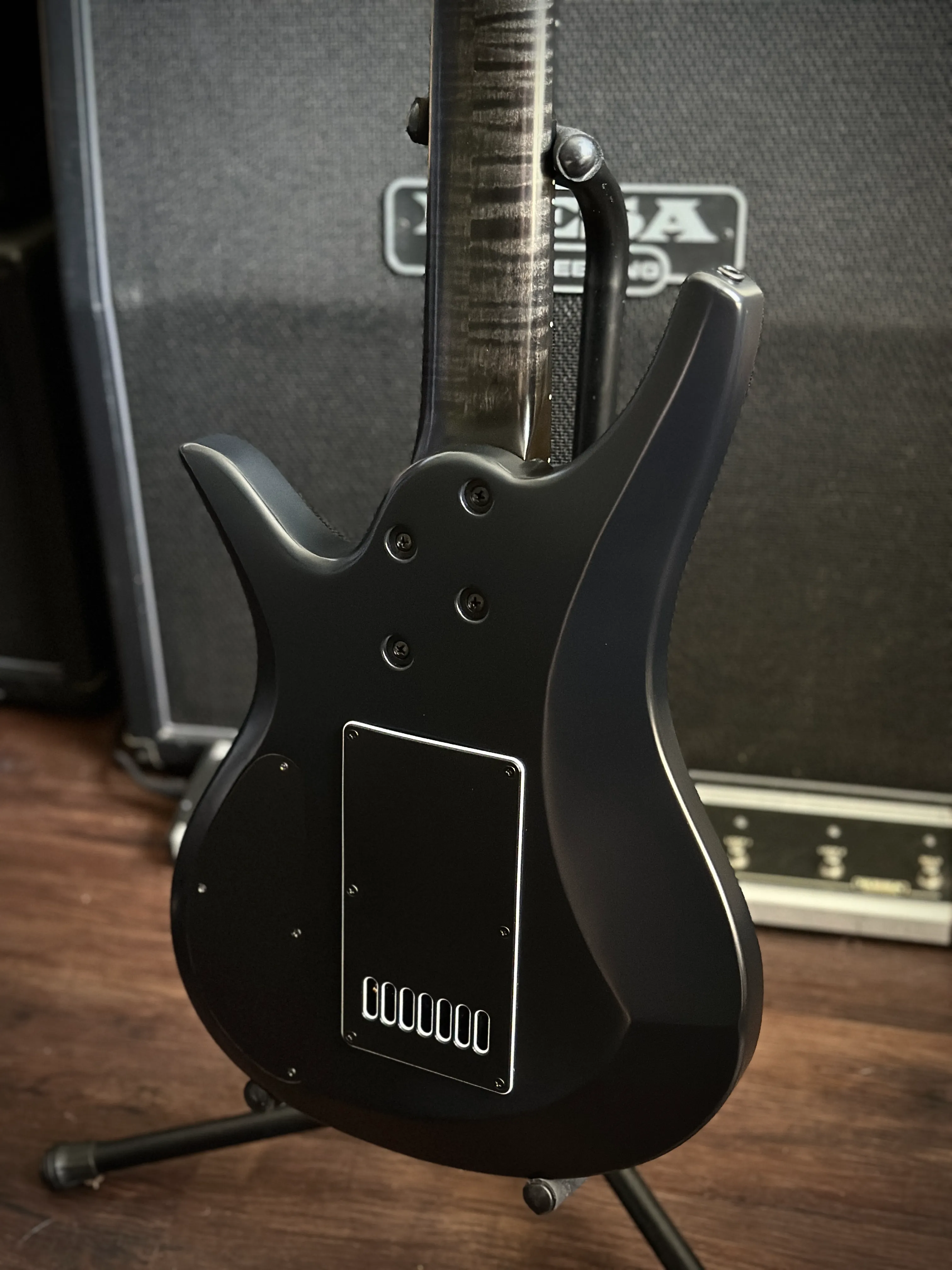 ViK Duality EVT7B “BEAST” - available ViK guitar view 5