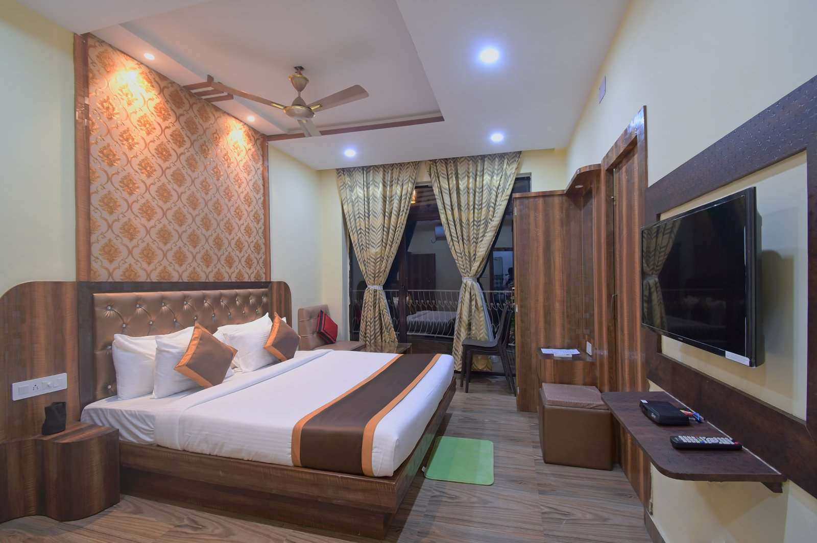 Luxurious Suite Room bedroom featuring a plush king size bed