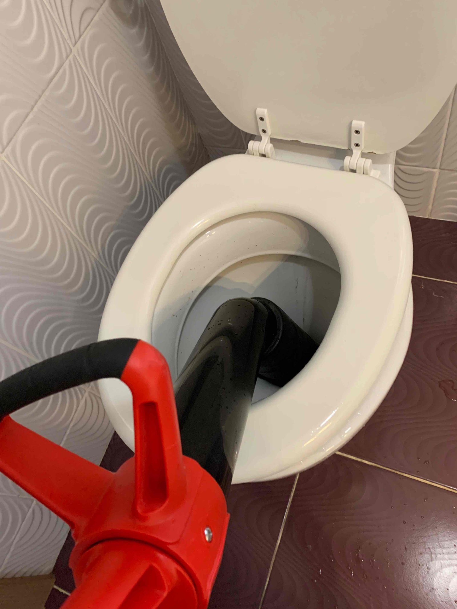 Desfundare WC Galați