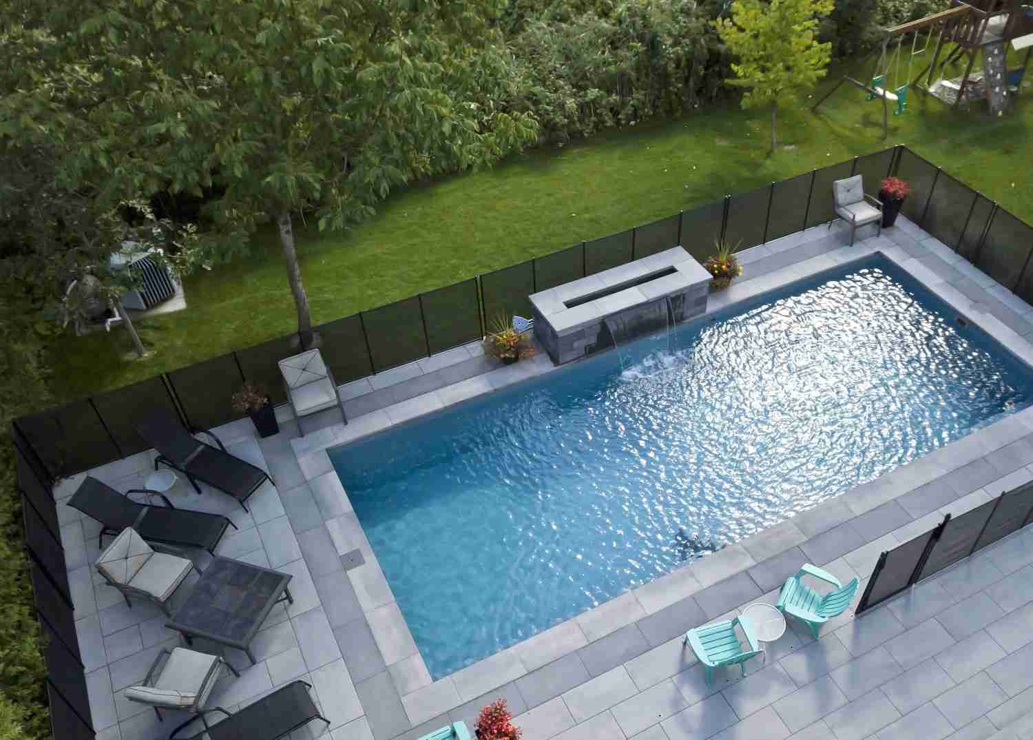 Piscine fibre de verre 15x35 — Océan — réalisation Piscine Riviera