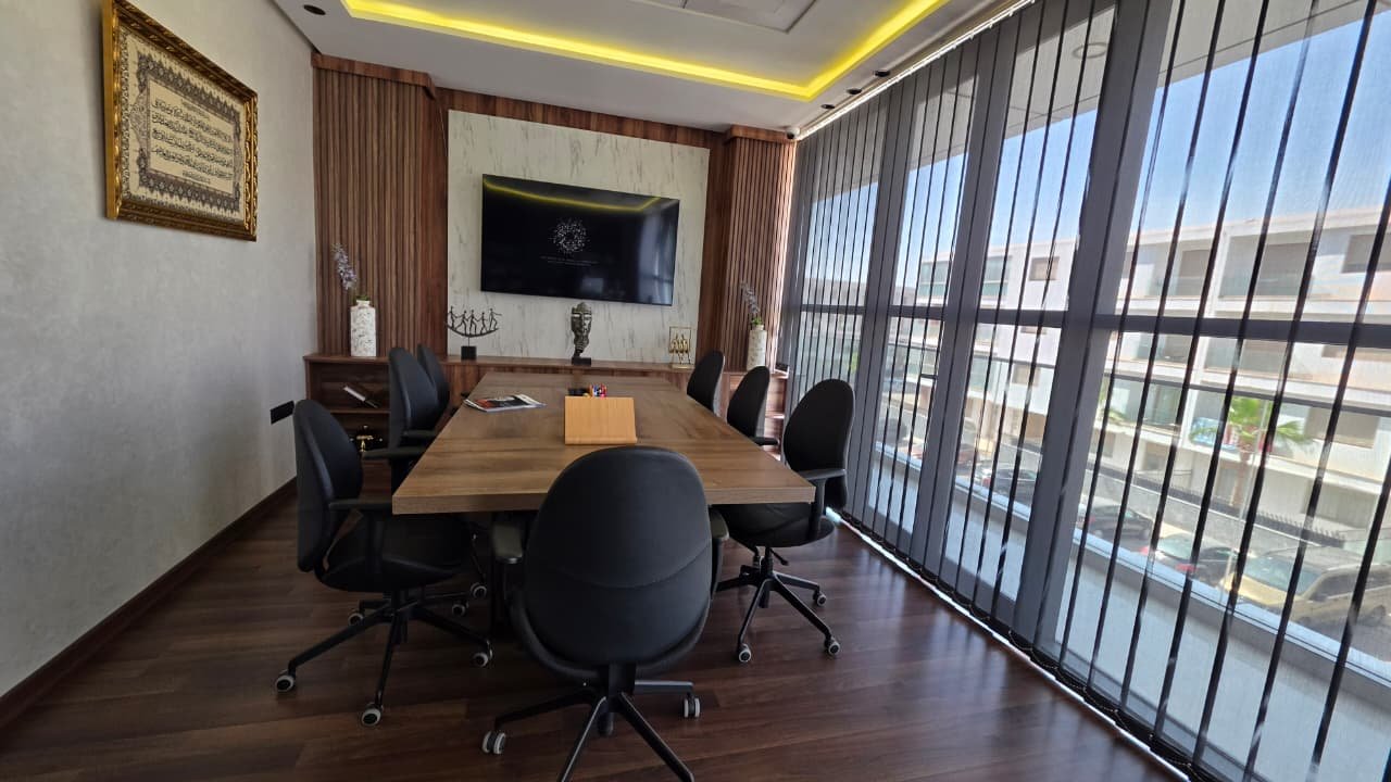 Salle de consultation et de réunion avec les clients