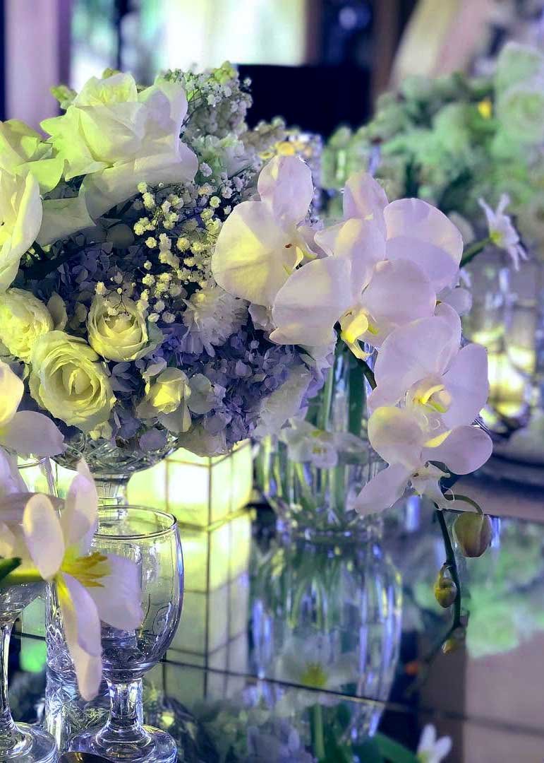 Unique floral table arrangements to mark an unforgettable event