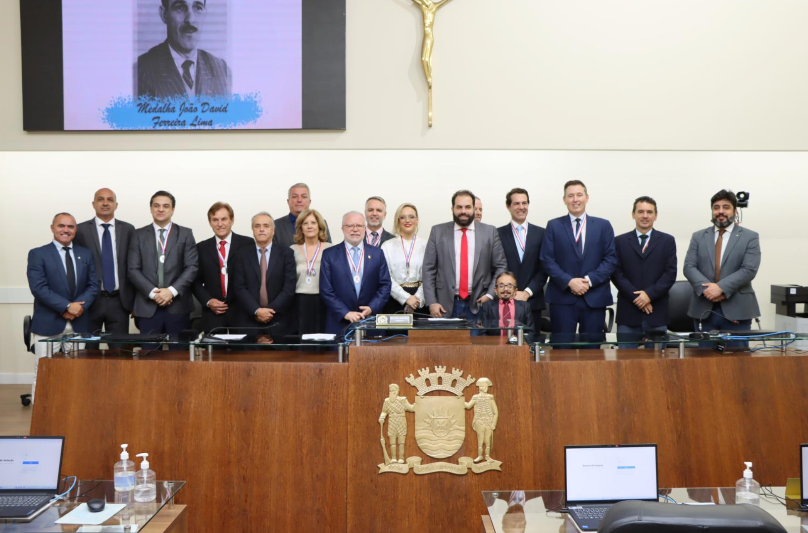 Solenidade de entrega da Medalha Professor João David Ferreira Lima na Câmara de Vereadores de Florianópolis