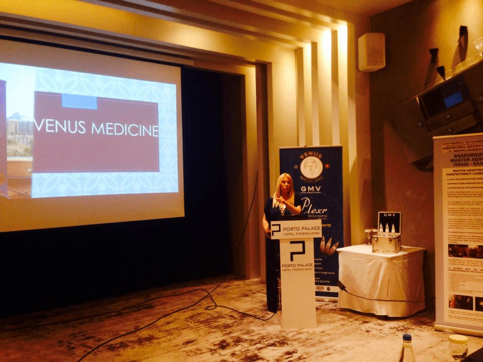 Dr. Georgiadou presenting Plexr technology to ophthalmologists in Thessaloniki