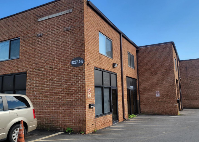 Condominio Industrial en Manassas Park