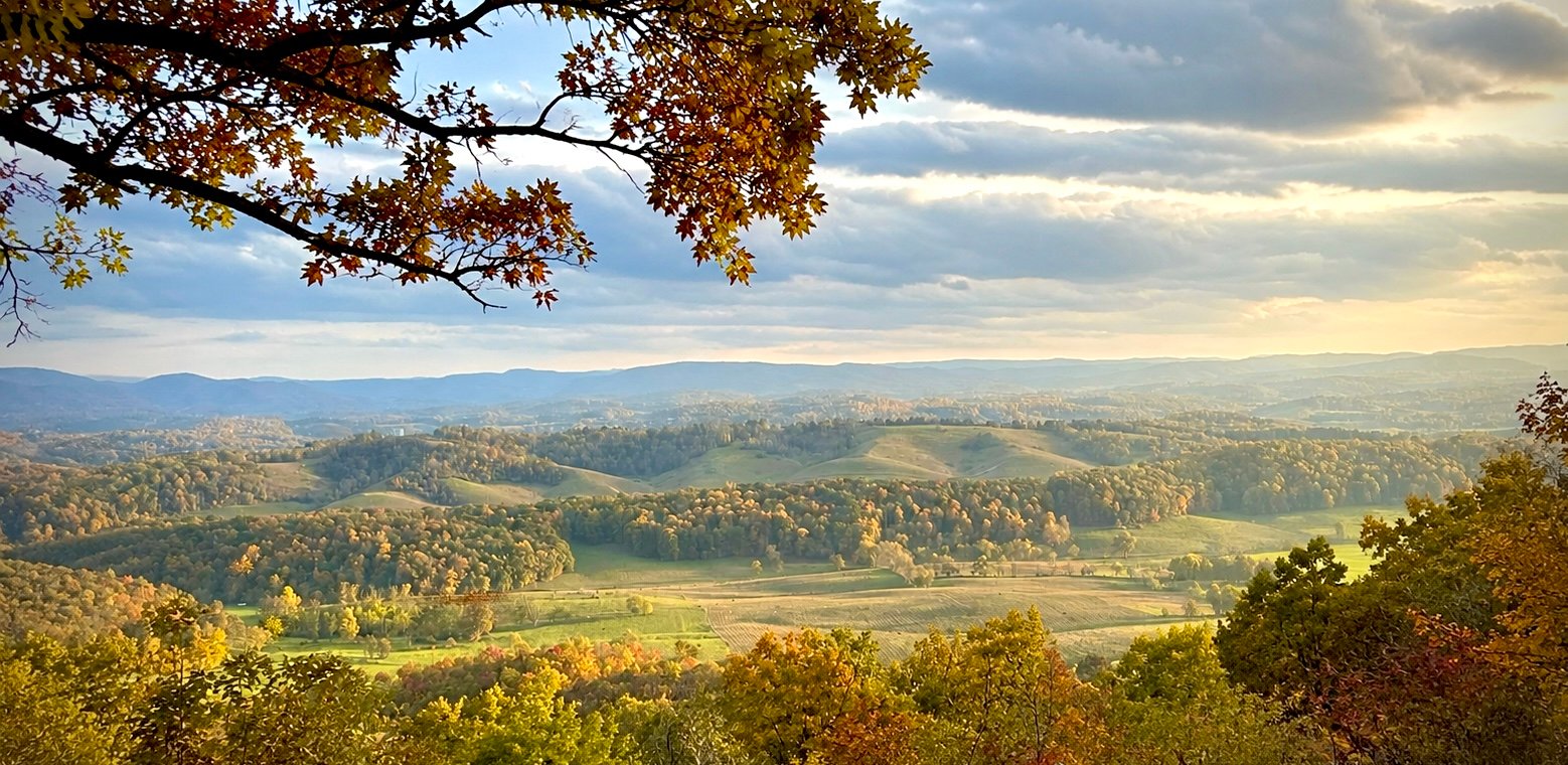 Fall foliage mountain valley landscape near Draper Virginia