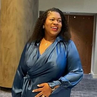 Lynn Munikwa, certified life coach