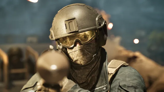 Soldado de Wardogs com capacete e mira