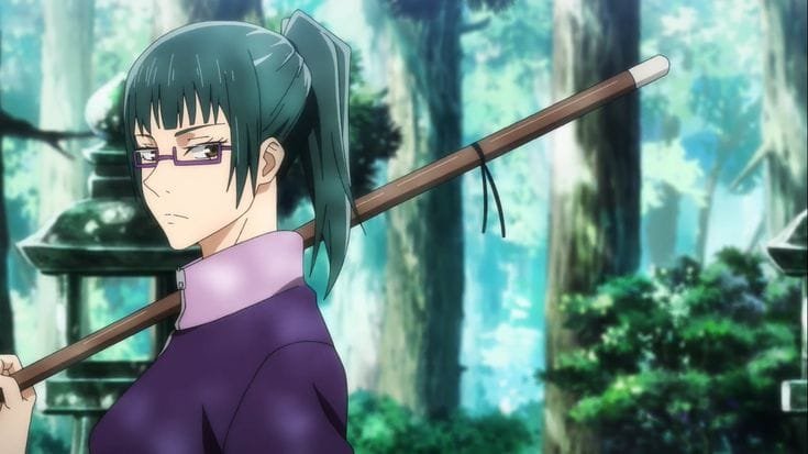 Maki Zenin carregando uma arma em uma floresta em Jujutsu Kaisen