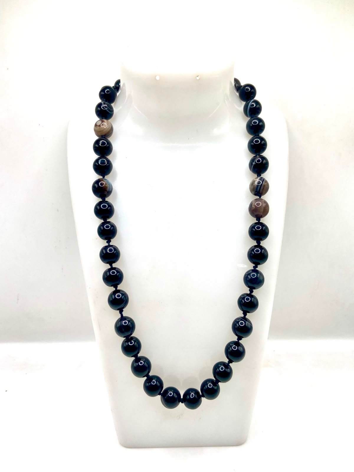 Premium black onyx necklace featuring high-quality polished beads, handcrafted with intention for protection, grounding, and spiritual balance Black onyx beaded necklace by Soluna Gitana - handpicked gemstone jewelry for protection and grounding energy