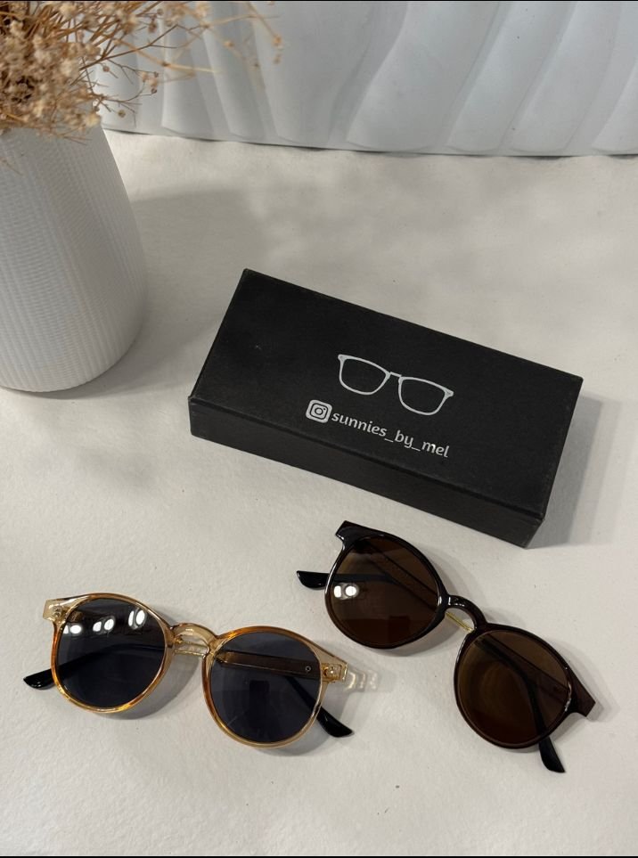 Oval Unisex - Image 1