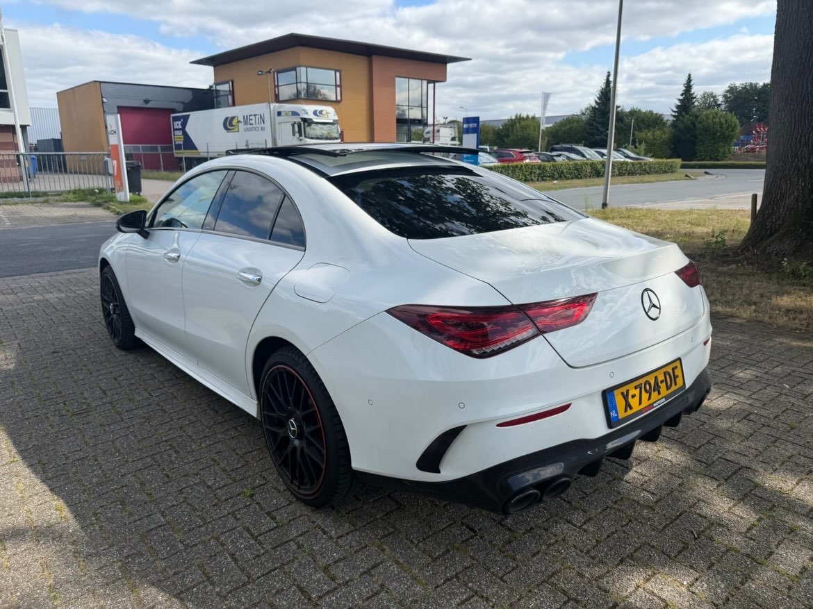 Mercedes CLA 250 e AMG Pakket exterieur en interieur