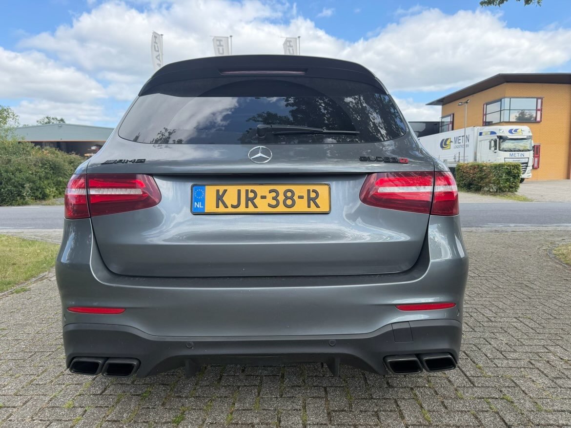 Mercedes GLC63S exterieur en interieur — thumbnail 3