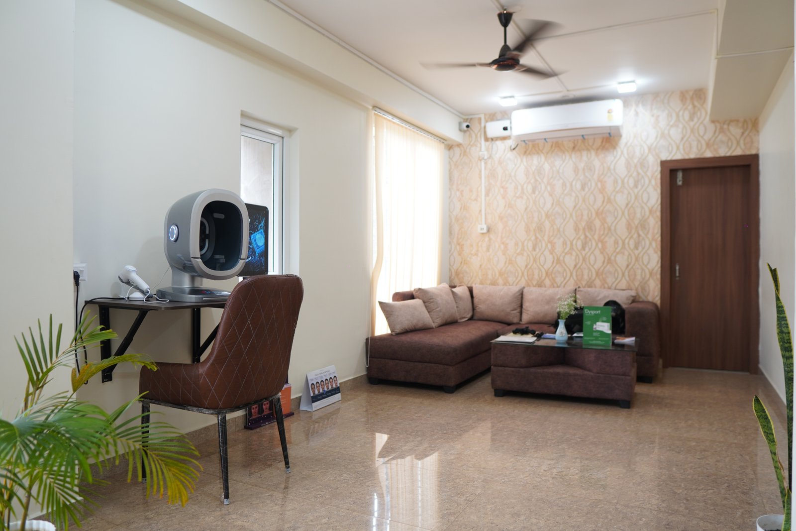 YOU FACTOR clinic waiting area with modern equipment
