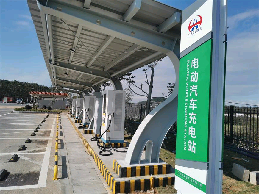 EV charging station site layout for pad mounted transformer capacity planning